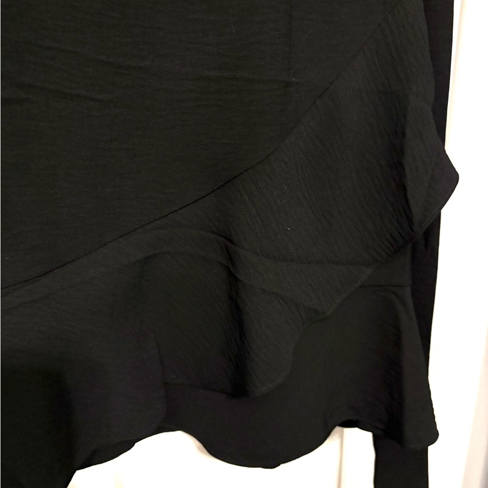 Express Dress - Picture 2 of 4